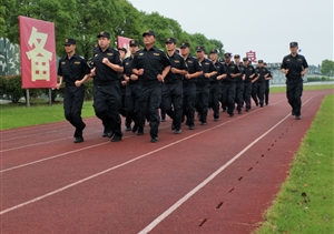 靖江城南派出所五項措施規范保安服務(wù)市場(chǎng)