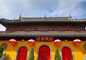 春節期間寺廟祈福，保障安全才是福------除夕夜完成21個(gè)寺廟秩序