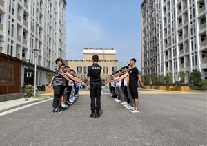 宗保隊員組織瑪雅海灘水上公園工作人員崗前培訓