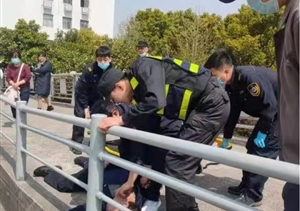 助人為樂(lè )展風(fēng)采系列—公司涌現3起助人為樂(lè )好人好事