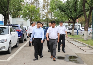 高郵市領(lǐng)導到宗保公司走訪(fǎng)調研