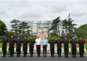 上海市委黨校領(lǐng)導慰問(wèn)宗保公司員工2025.8.7